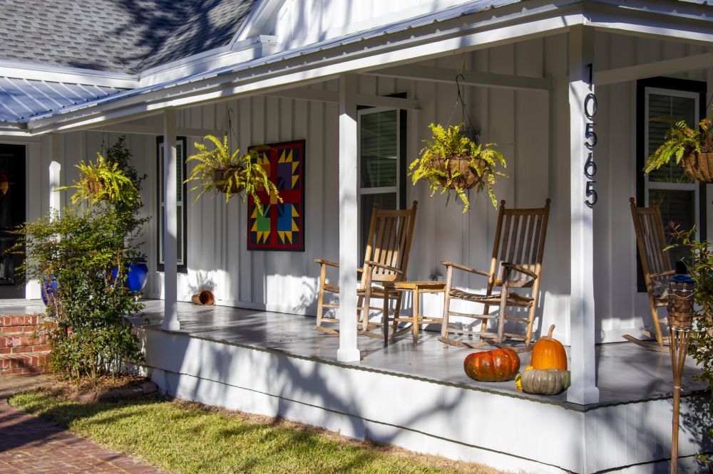 Cost of Front Porch Construction in Springfield