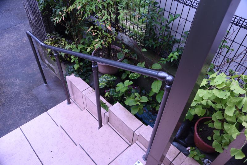 Stoop Railing Installation